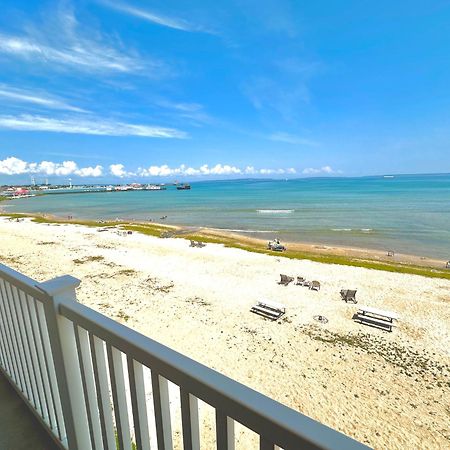 Mackinaw Beach And Bay Inn & Suites Mackinaw City Dış mekan fotoğraf