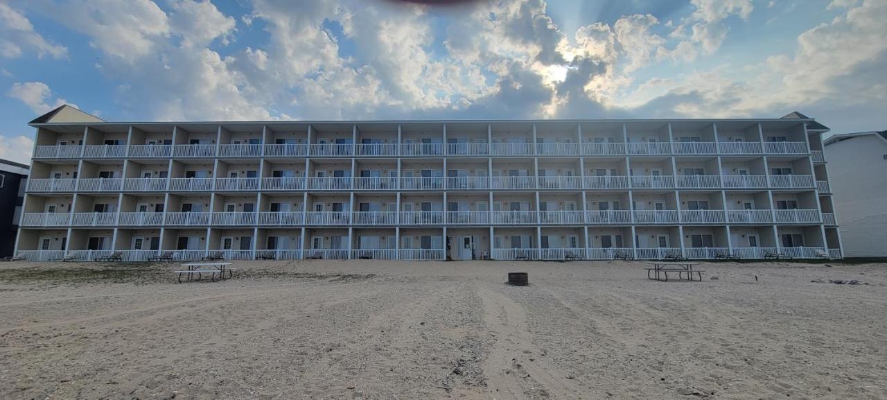 Mackinaw Beach And Bay Inn & Suites Mackinaw City Dış mekan fotoğraf